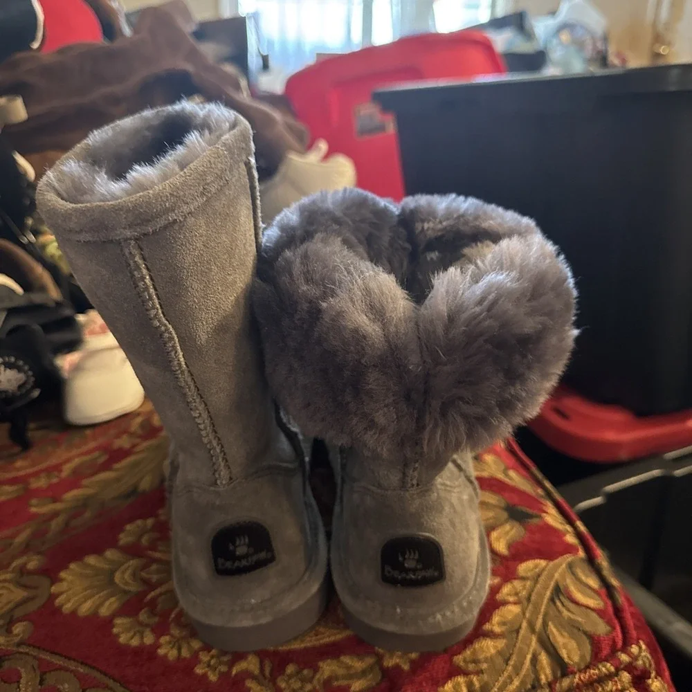 BearPaw these classic